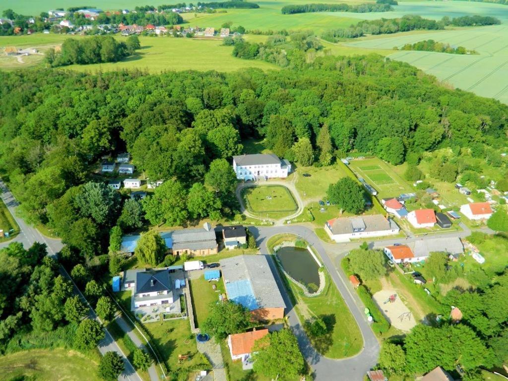 Bungalowpark Am Salzhaff Klein Stromkendorf Екстериор снимка